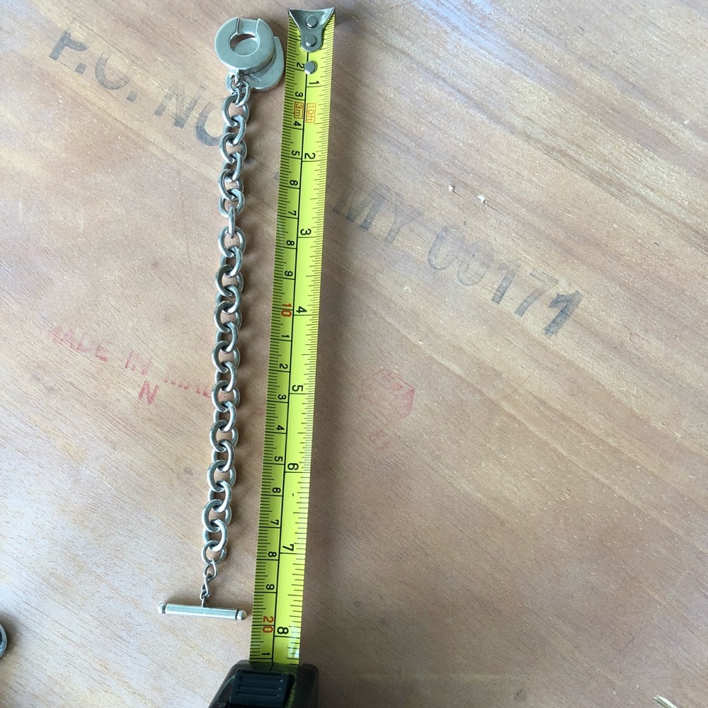 Tiffany & Co. Heart Tag Toggle Bracelet - Picture 6 of 6